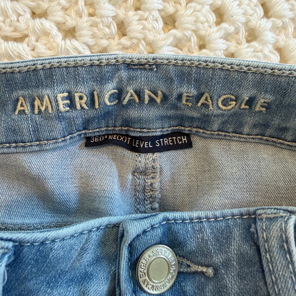 American Eagle Outfitters super hi-rise distressed jeggings - Picture 4 of 6
